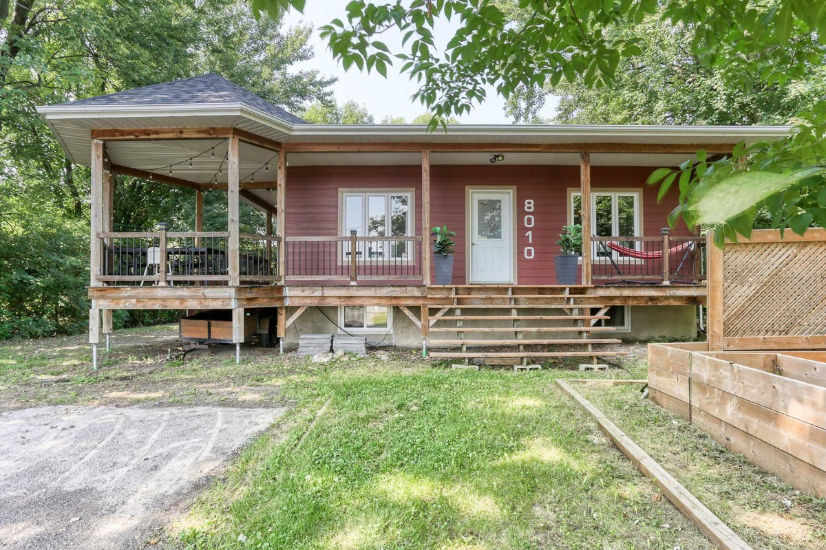 VENDU Maison de plainpied à vendre 8010 Rue NotreDame O. Trois