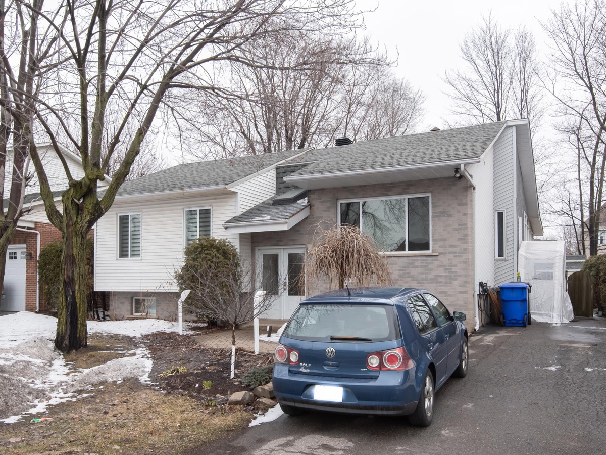 VENDU Maison de plainpied à vendre 5093 Rue des Ormes Contrecoeur