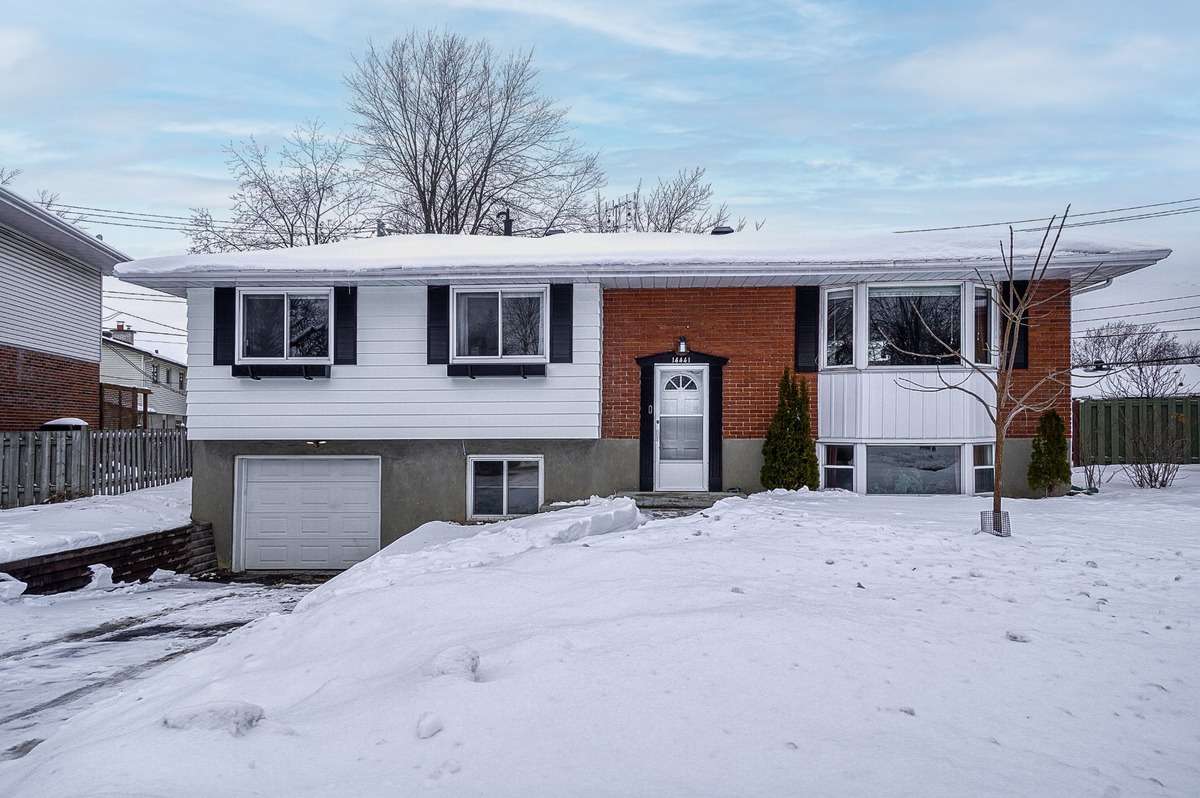 VENDU Maison de plainpied à vendre 14441 Rue Swallow Montréal