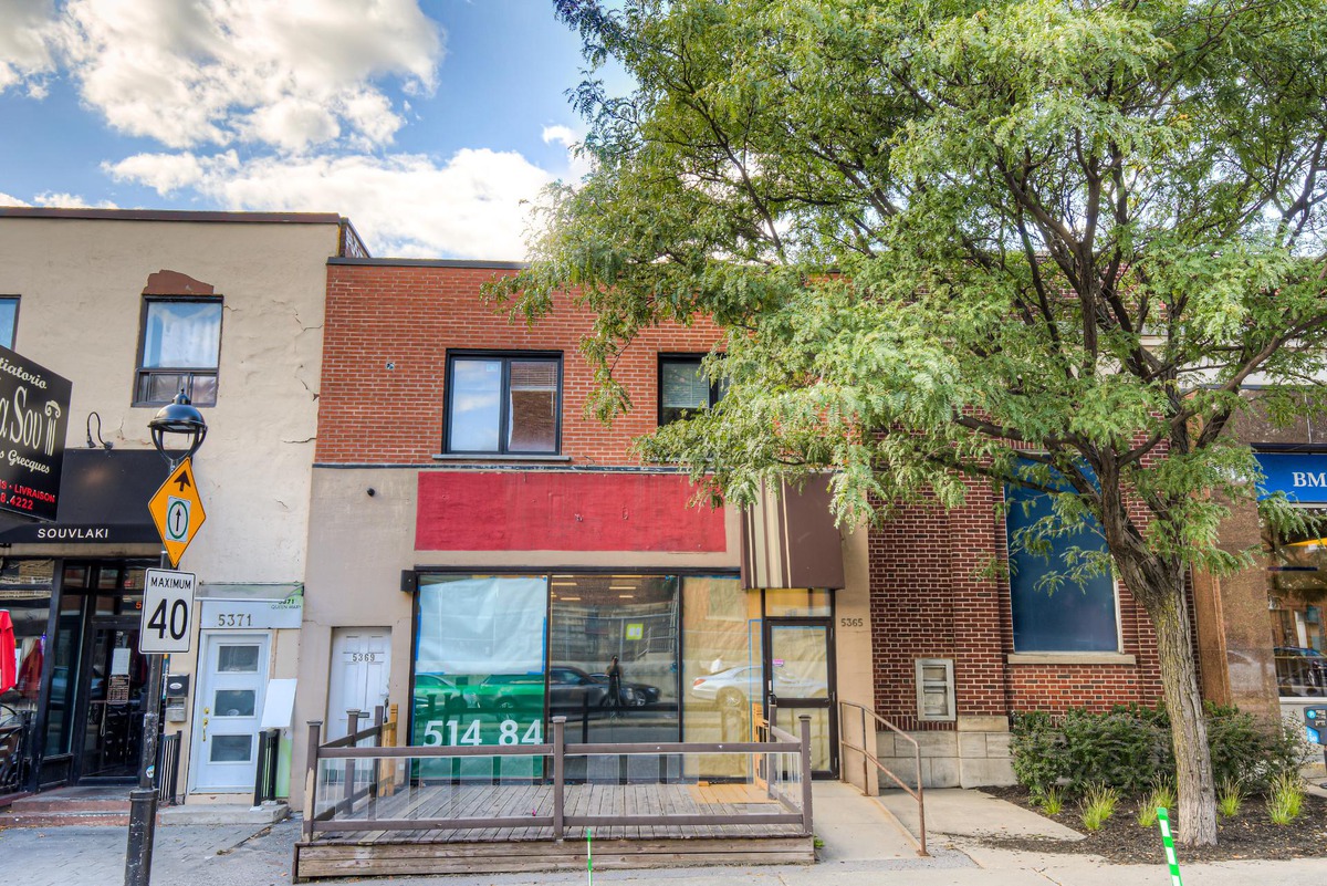 Duplex for sale 5365 5369 Ch. QueenMary Montréal (CôtedesNeiges/NotreDamedeGrâce)