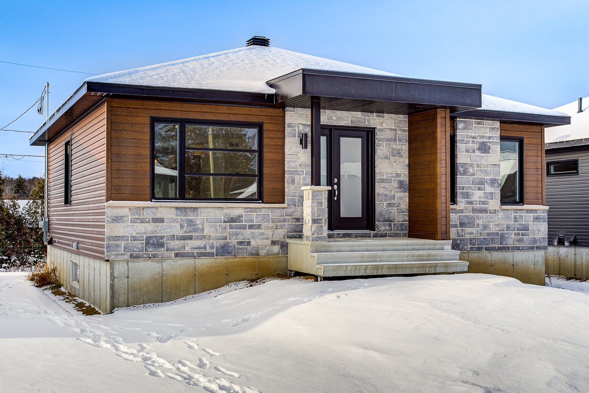 Maison de plainpied à vendre 765 Rue des Sables SainteCatherinede