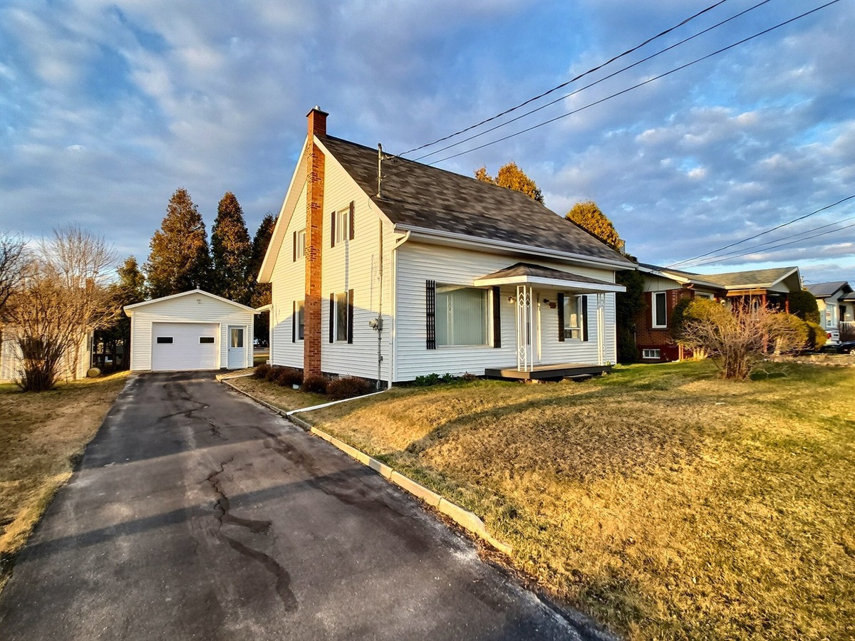 VENDU Maison de plainpied à vendre 120 Rue Lévesque SaintGédéon