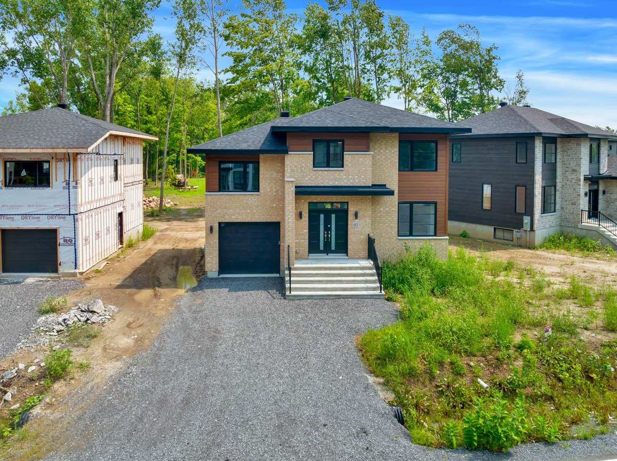 Maison à étages à vendre 87 Rue GuyLauzon CoteauduLac