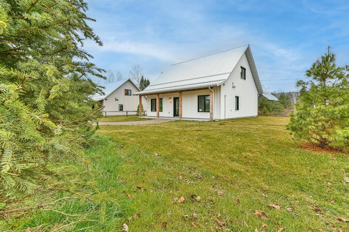 Maison à étages à vendre 4 Ch. du Golf Arundel