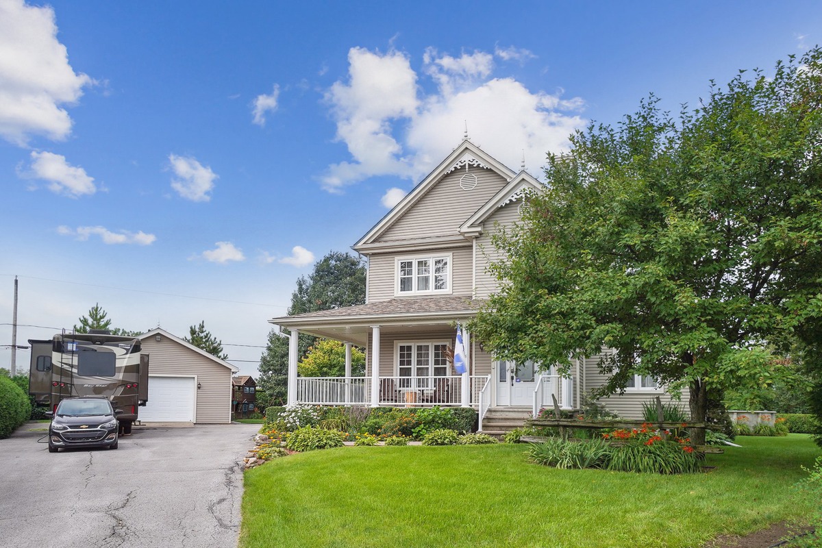 Maison à étages à vendre 1051 Place Thérèse L'Assomption