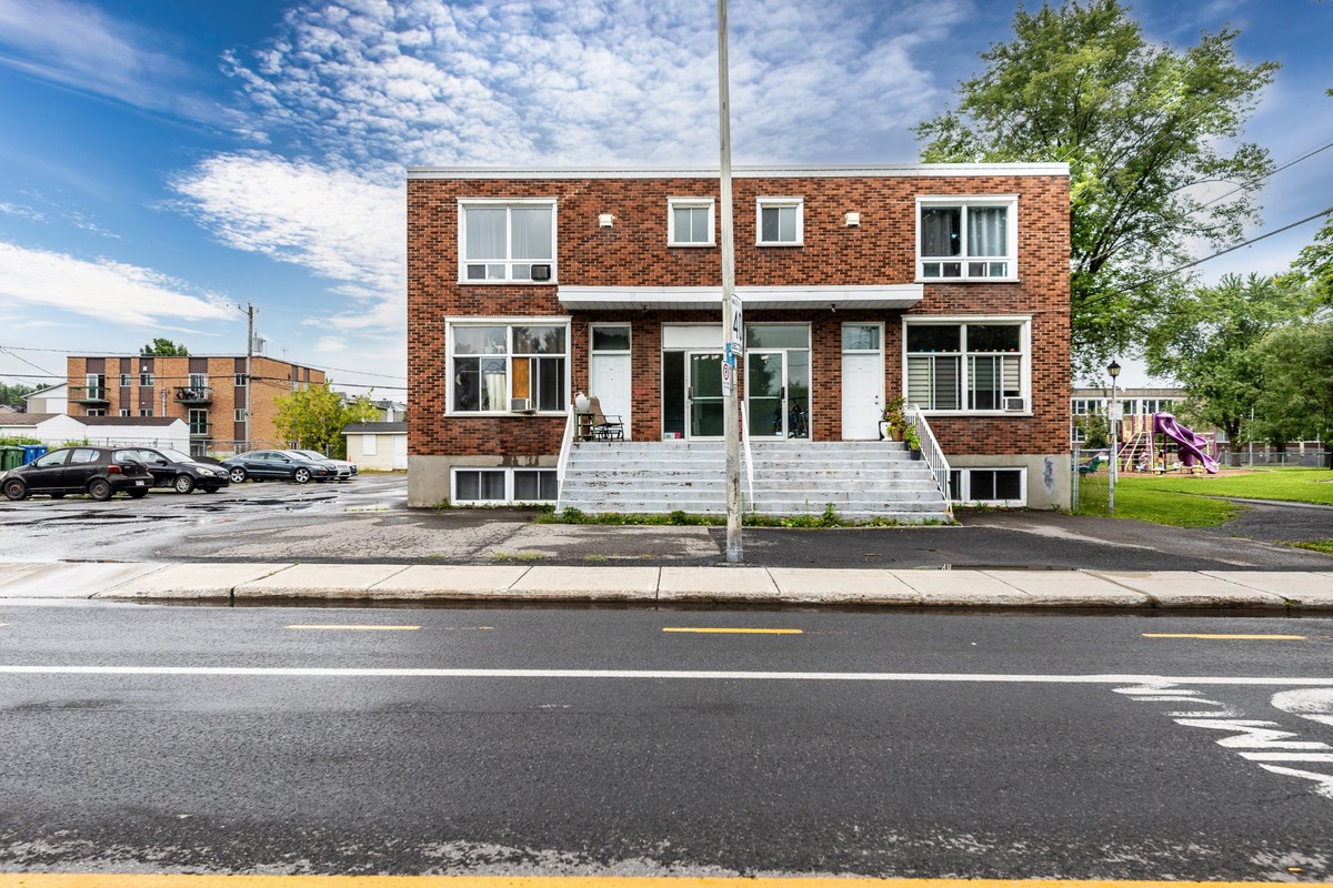 Propriété à revenus à vendre 1110 1124 Rue Cartier Chambly