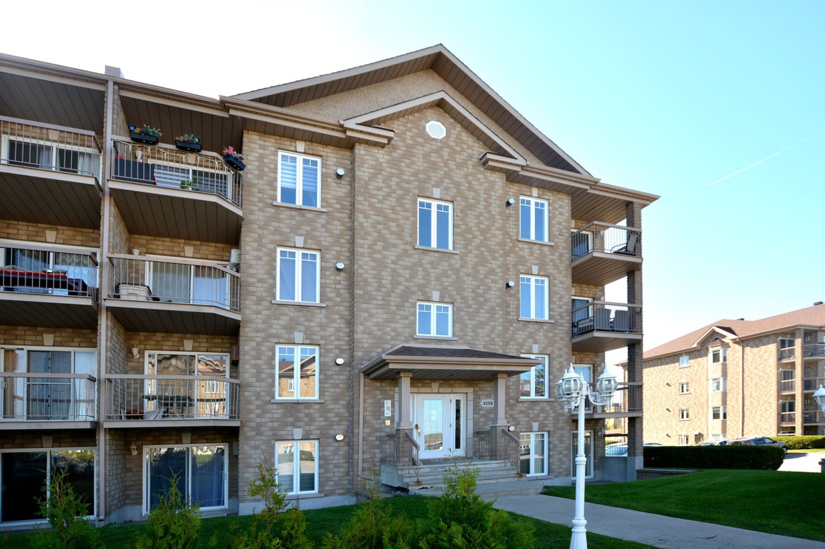 Apartment for rent 3255 Boul. du Souvenir, app. 402 Laval (Chomedey)