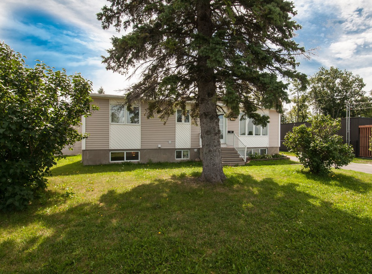 Maison de plainpied à vendre 83 Ch. du RuisseaudesNoyers Saint