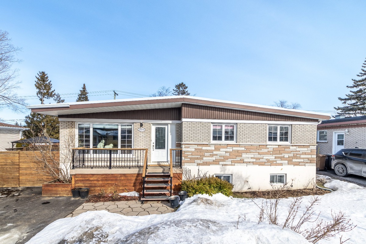 Maison de plainpied à vendre 2229 Rue Rachel Laval (Vimont) Visite libre