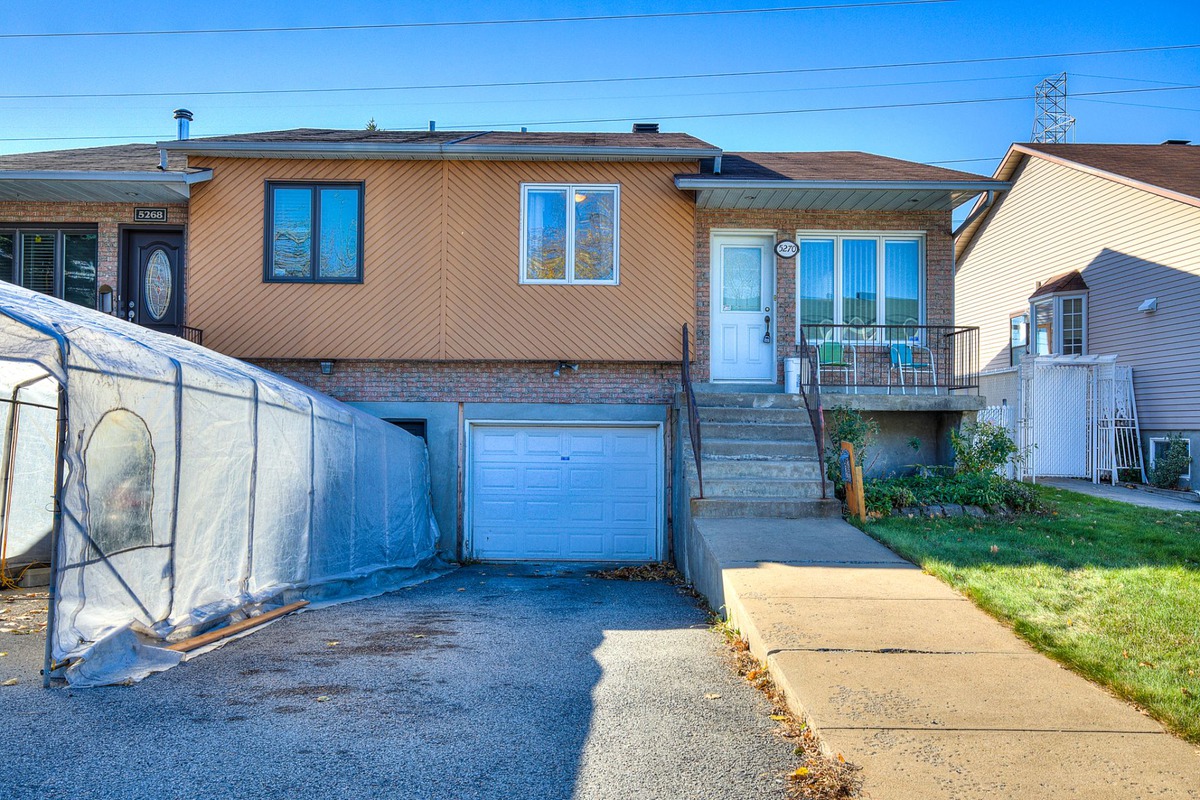 Maison à étages à vendre 5270 Av. Clarendon Laval (Chomedey) Visite
