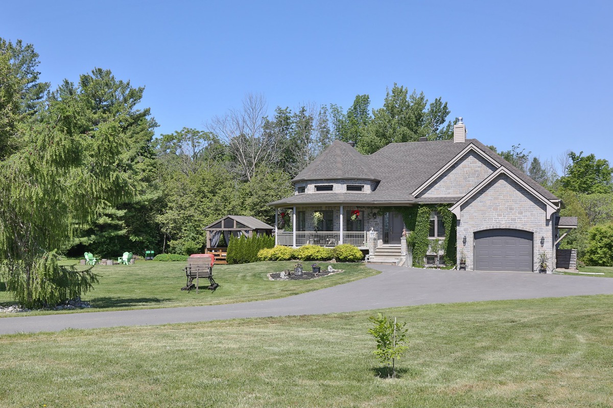 VENDU Maison de plainpied à vendre 514 Rue StPatrice Saint