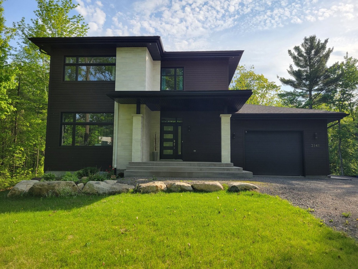 Maison à étages à vendre 2141 Rue des Bernaches SainteJulienne