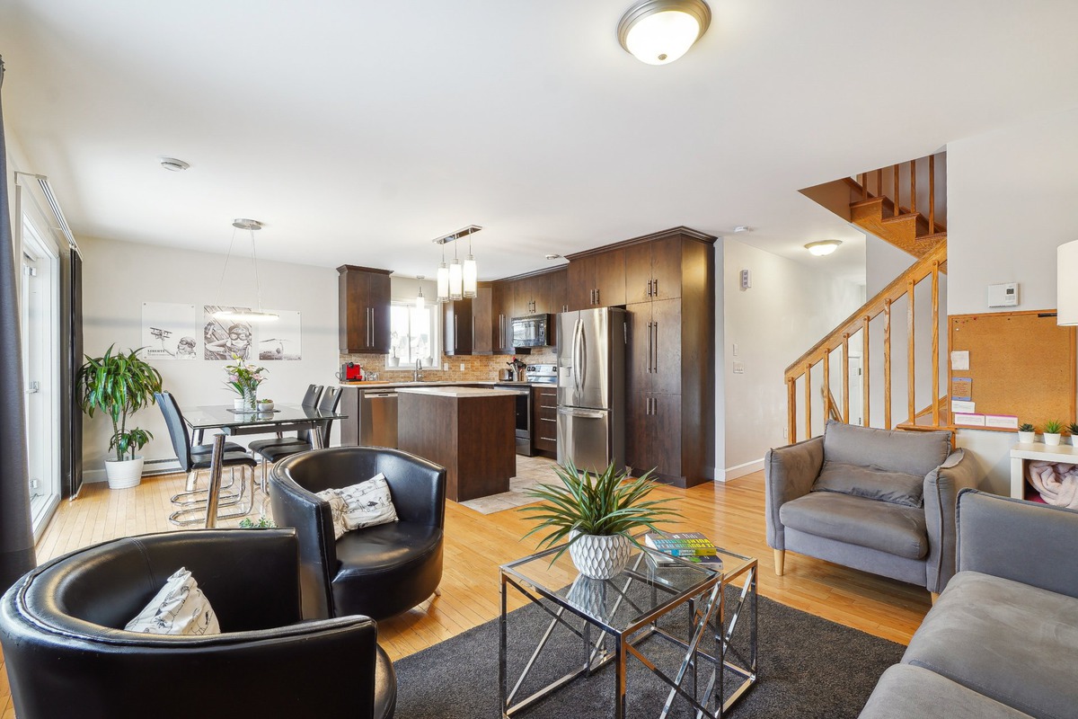 Maison à étages à vendre 282 Rue ToeBlake VaudreuilDorion