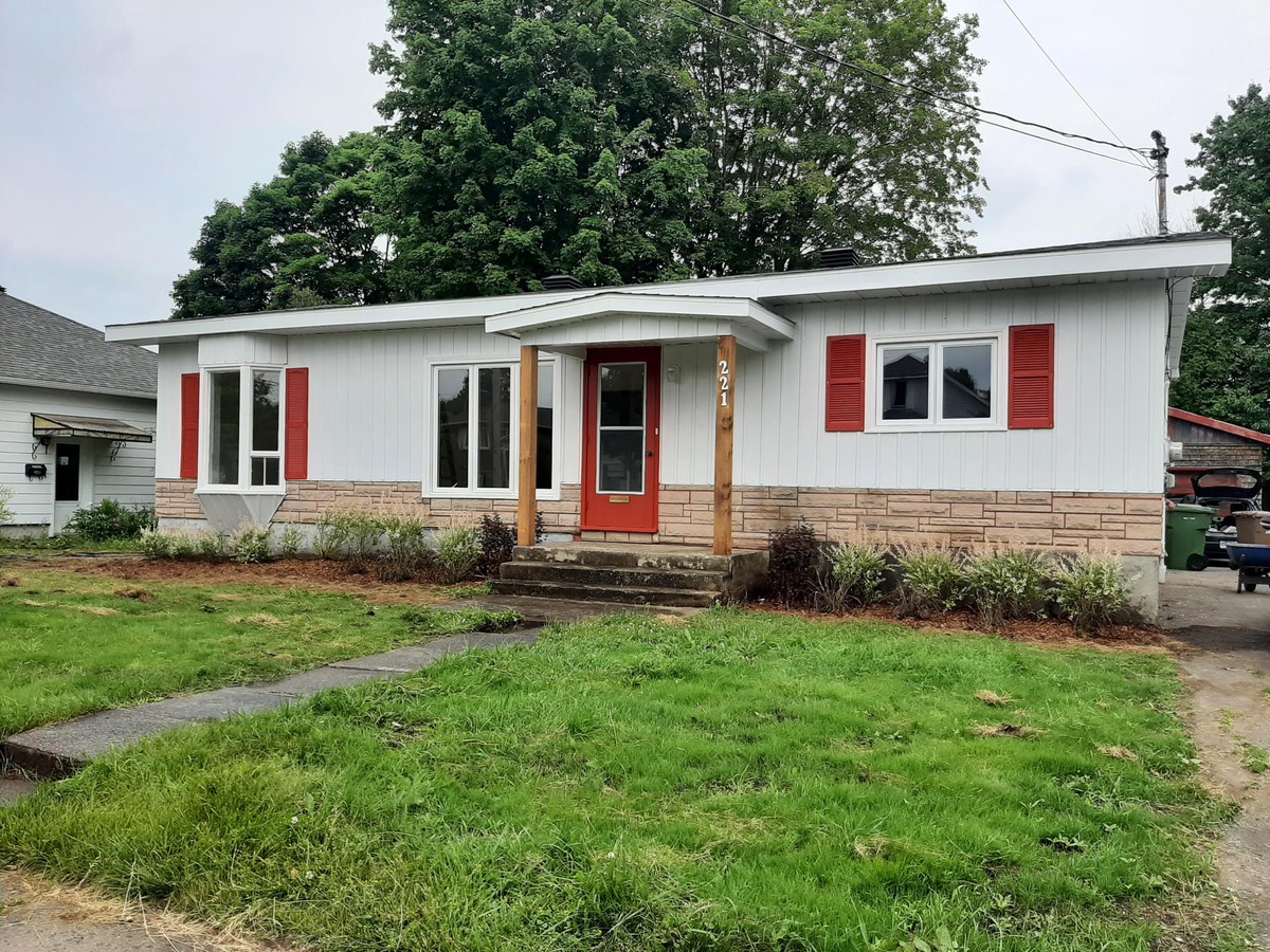Maison de plainpied à vendre 221 Rue McClure Cowansville