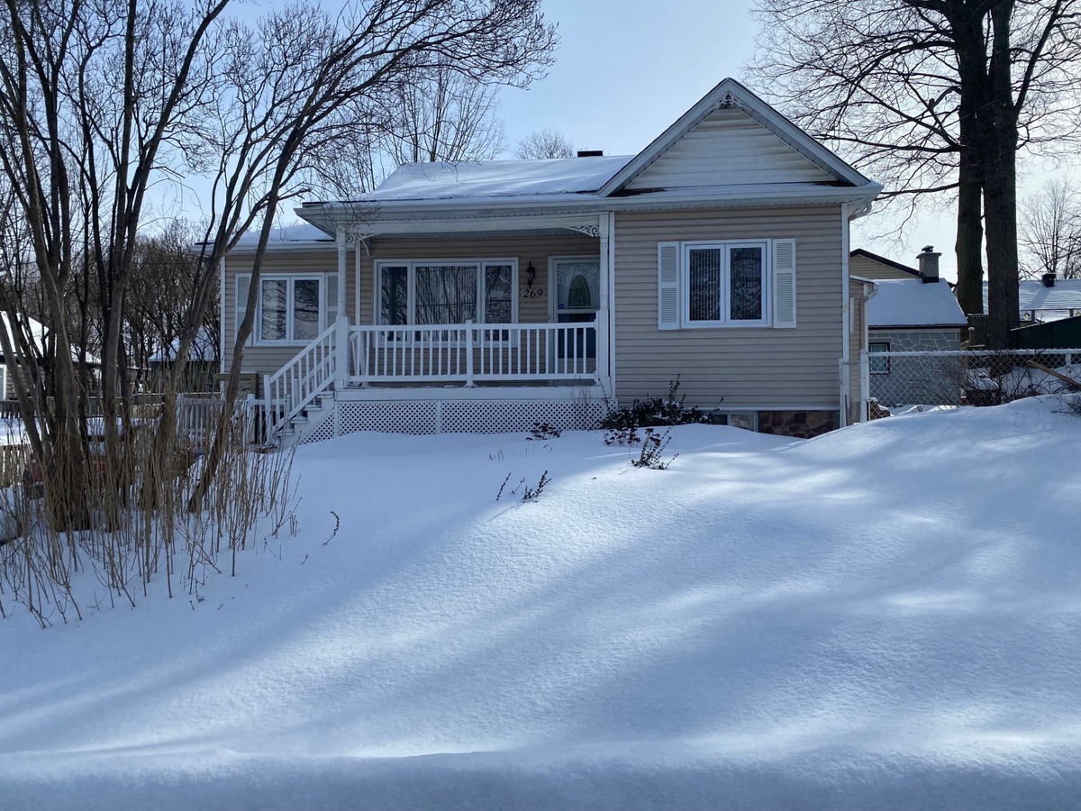 Maison de plainpied à vendre 269 21e Avenue L'ÎlePerrot