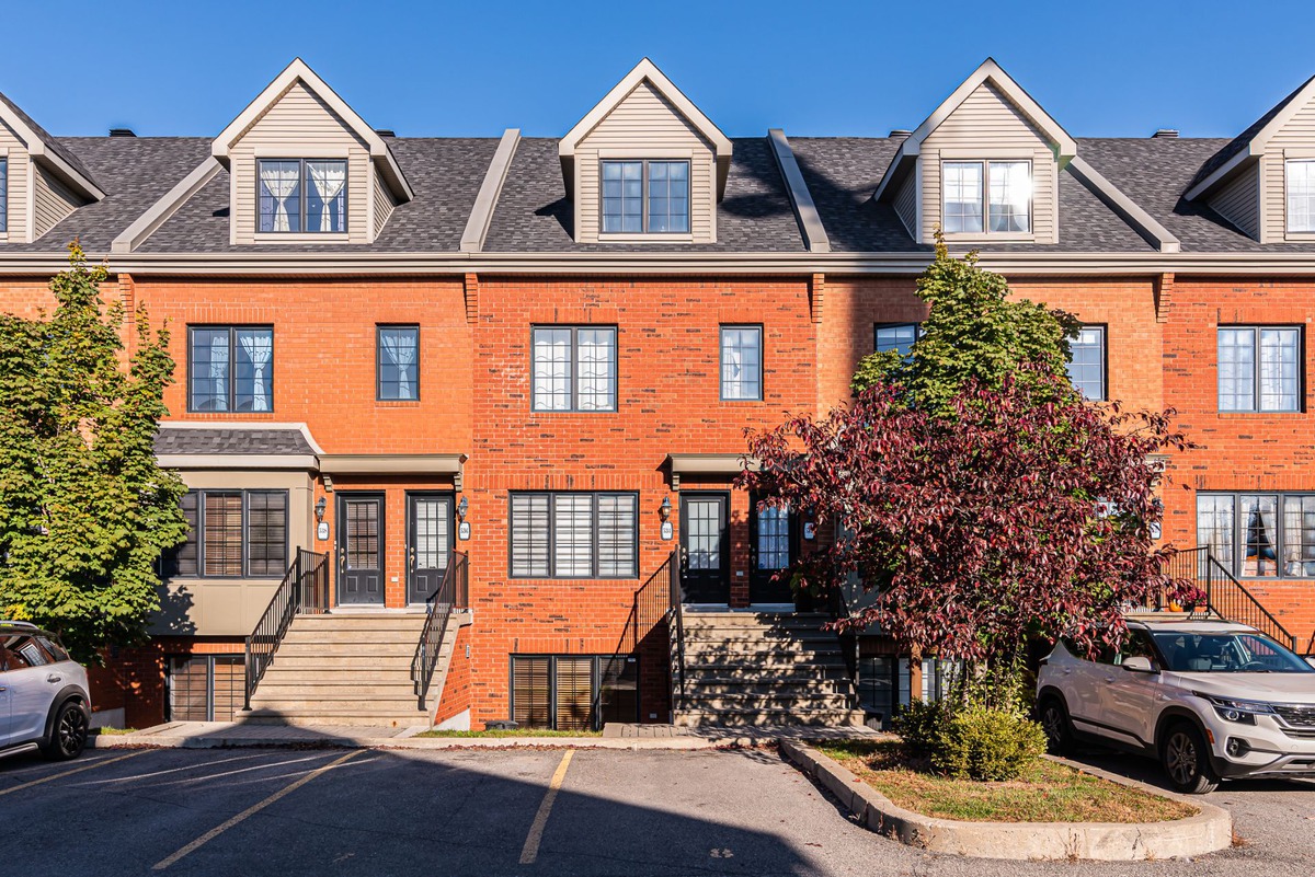 Maison à étages à louer 534Z Rue ÉtienneLavoie Laval (SainteDorothée)