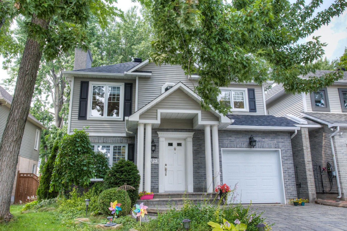 Maison à étages à vendre 18023 Rue d'Amalfi Montréal (Pierrefonds