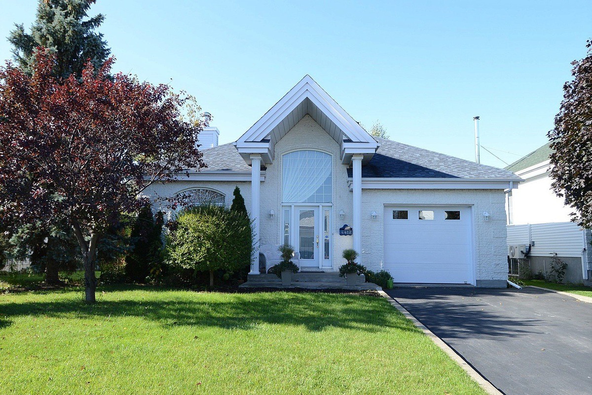 SOLD Bungalow for sale 4412 Boul. PierreLe Gardeur Lachenaie