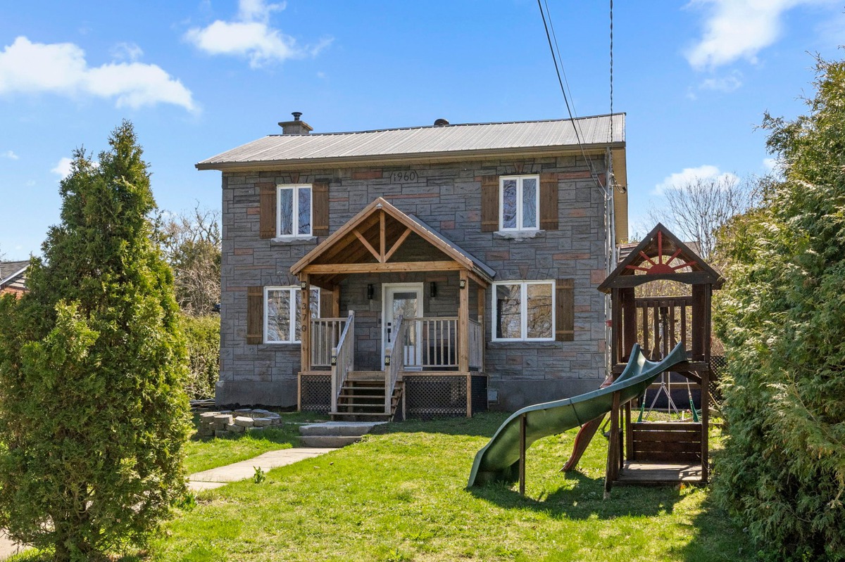 Two or more storey for sale 1370 Ch. du LacStLouis Léry