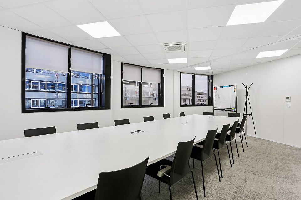Bureaux à louer LEVALLOIS PERRET 14012 CBRE