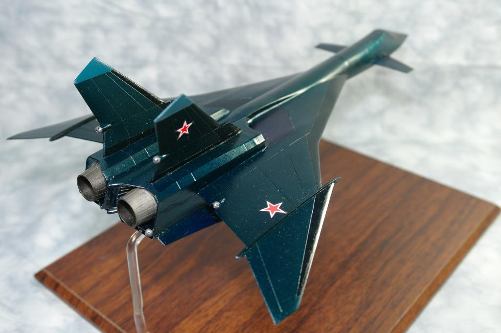 Anigrand all resin 1/72 MiG-31 Firefox | iModeler