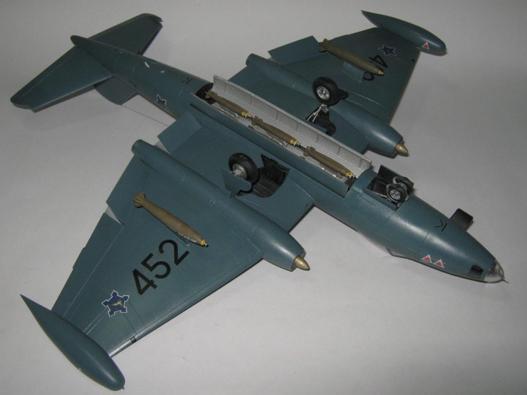 English Electric B(I) Mk.12 Canberra 1/48 Airfix iModeler