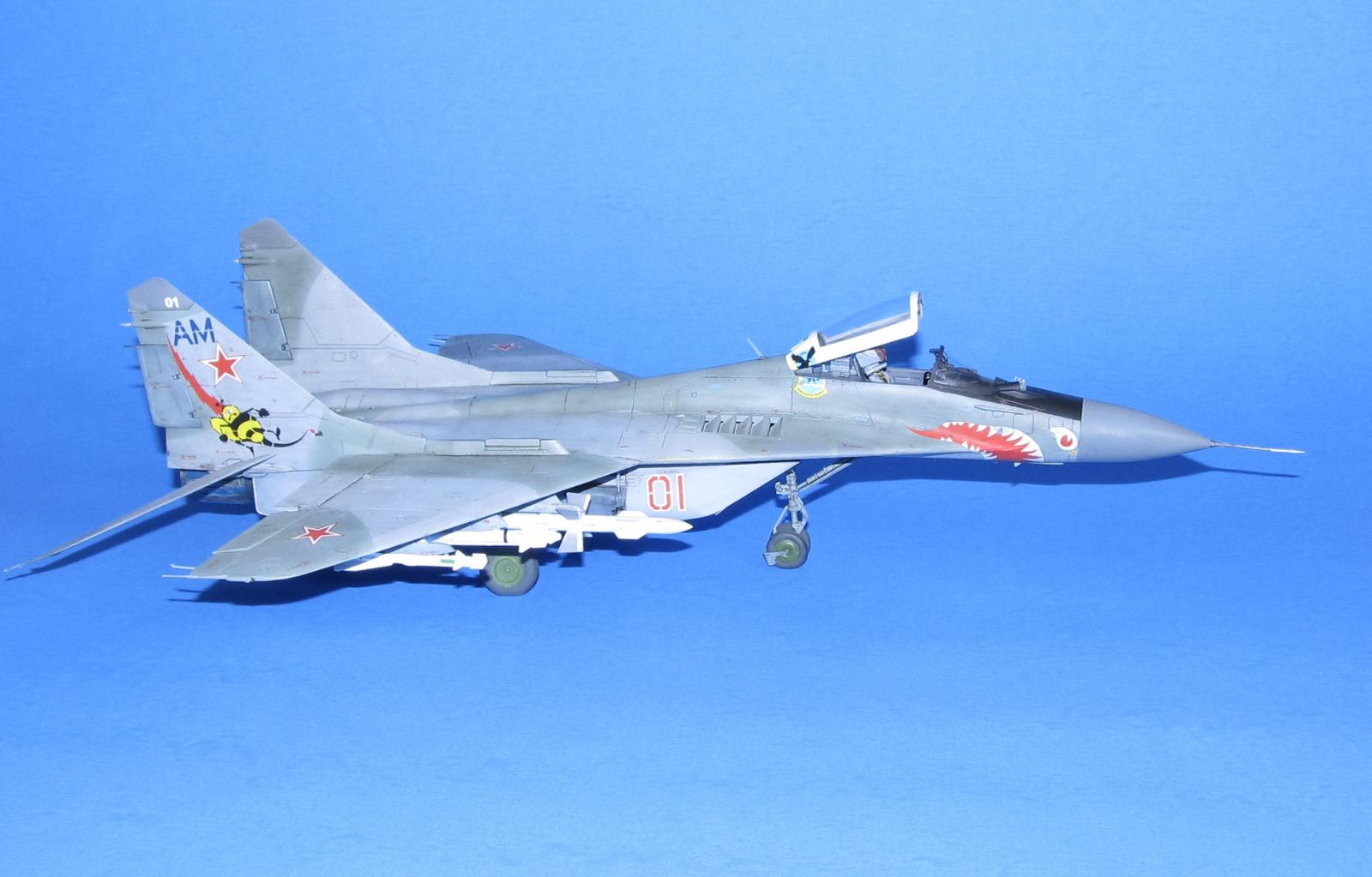 Review 1/48 Great Wall Hobbies Mig29 912 Early Review Great Wall