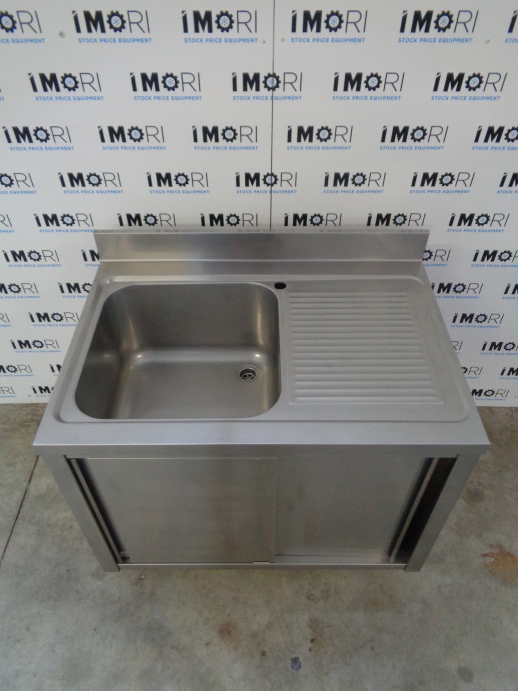 Lavello armadiato usato con porte scorrevoli in acciaio inox 100x70x85h