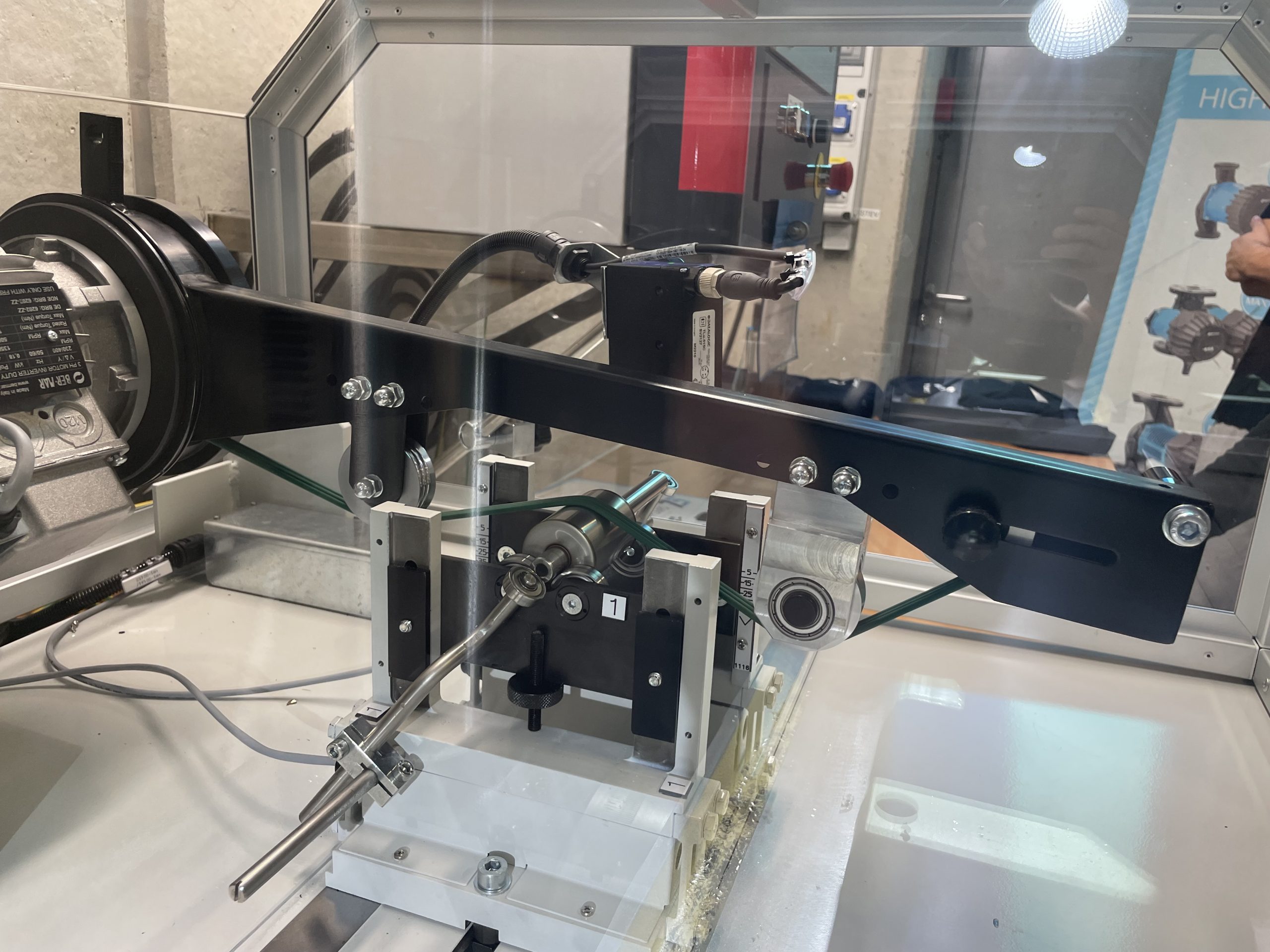 NEW ROTOR BALANCING MACHINE IMP Pumps