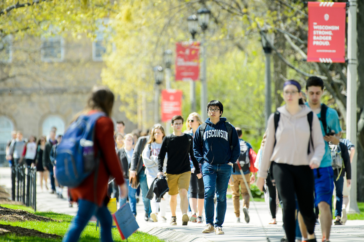 National Science Foundation names 40 UW students State Impact UW