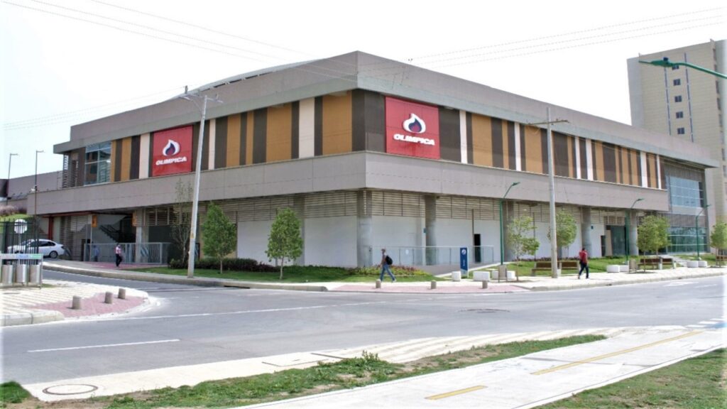 Apertura oficial de Jardín del Río nuevo centro comercial en