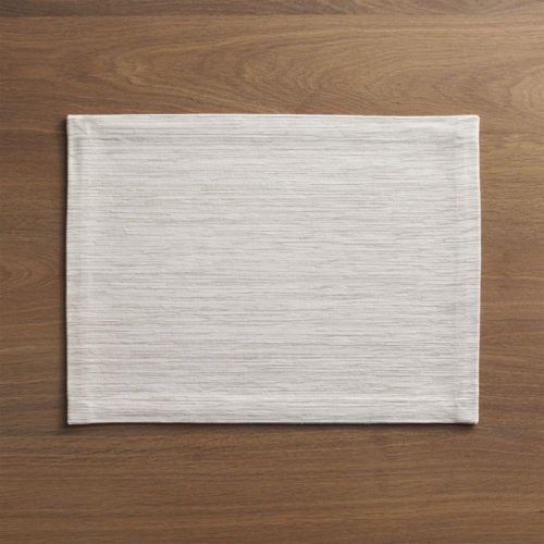 Order placemats linen for your hotel from Imperius