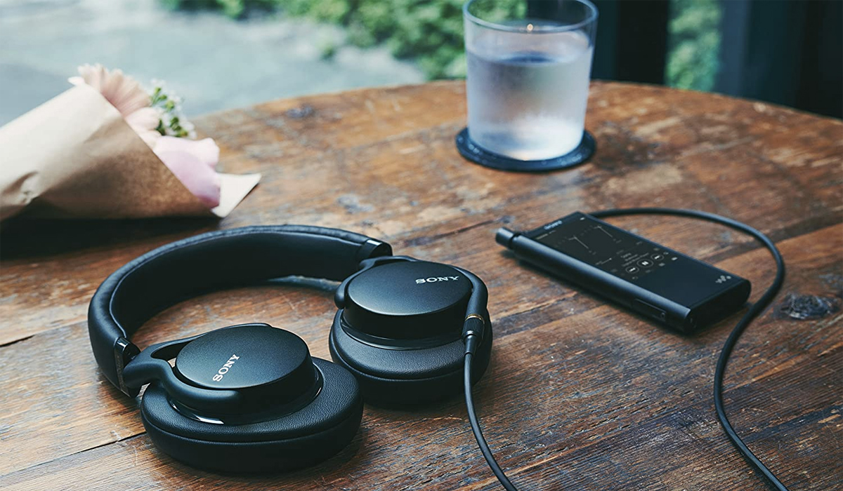 Poor Vision, Great Sound Best Headphones for Glasses Wearers Improb