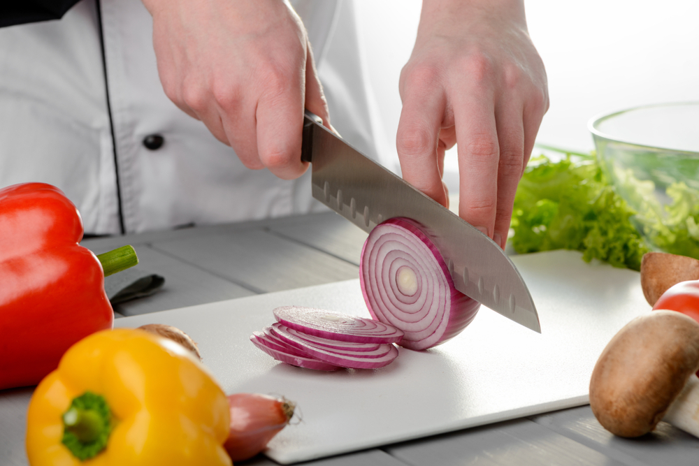 Why Santoku Knife Is the Best Choice for Chefs? A Review Improvekitchen