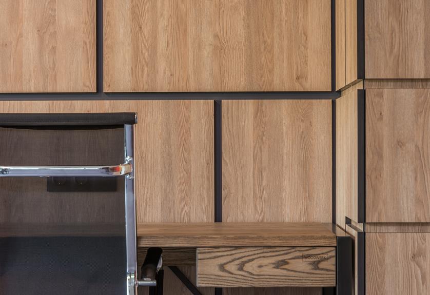 Durable Materials for Home Office Desks Improve Workspace