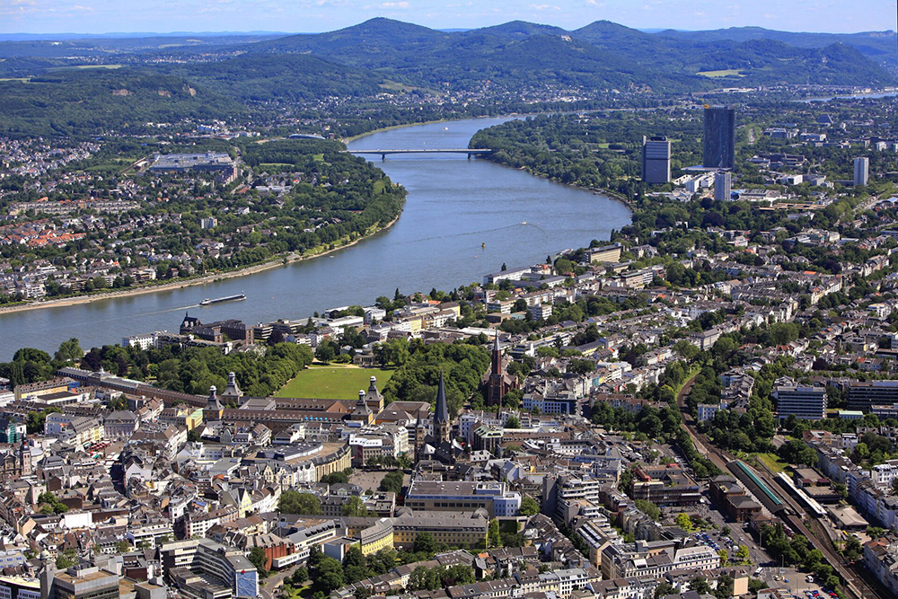 Living in Bonn IMPRS for Brain & Behavior