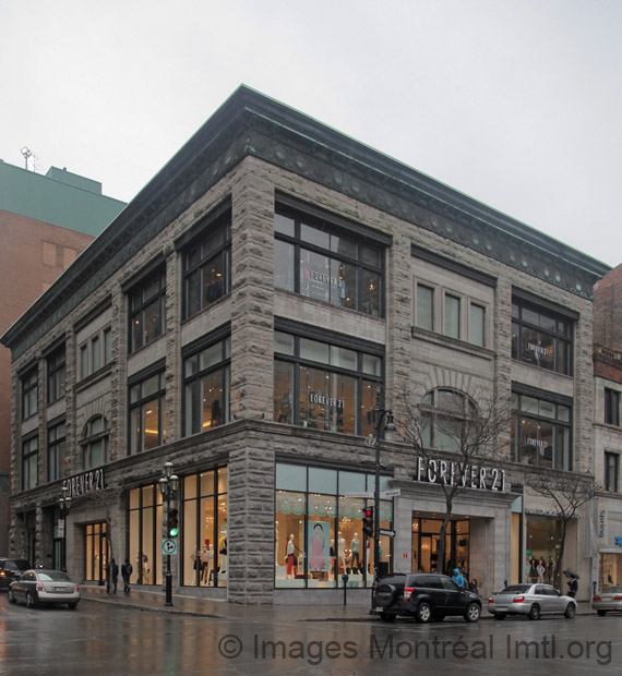 Ancien Magasin Ogilvy Montréal