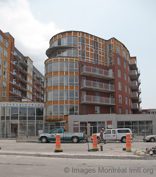 Les Jardins Millen Ahuntsic / Cartierville Montreal