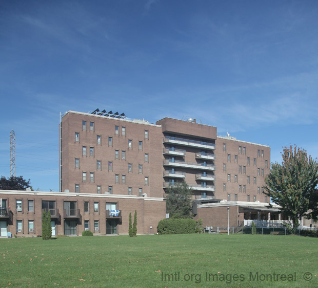 Centre d'hébergement Louvain Ahuntsic / Cartierville Montreal