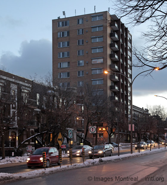 250, boulevard SaintJoseph Est Apartments and Condos Plateau Mont