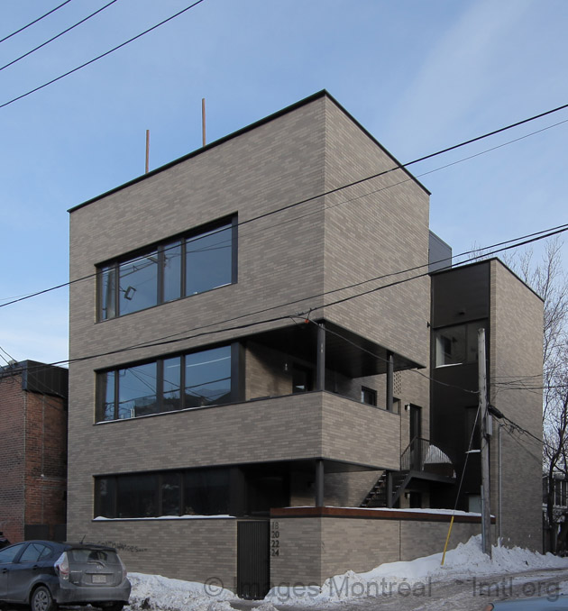Borough Mileend Montreal