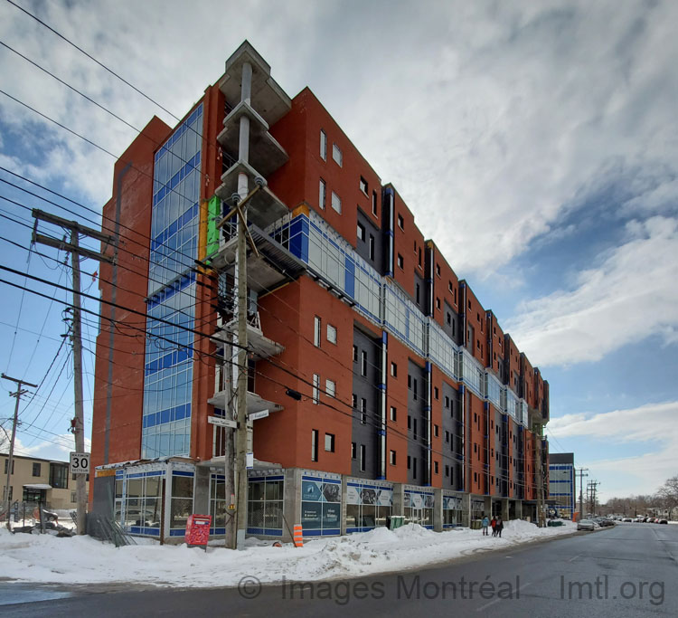 3530 JeanTalon Ouest CôtedesNeiges Montreal