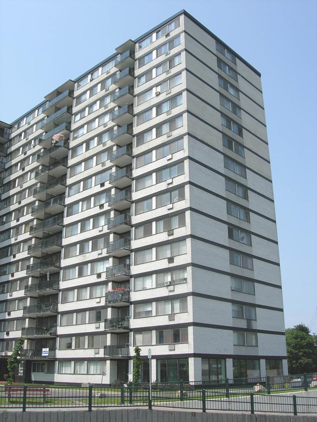 Hamilton House CôteSaintLuc Montreal