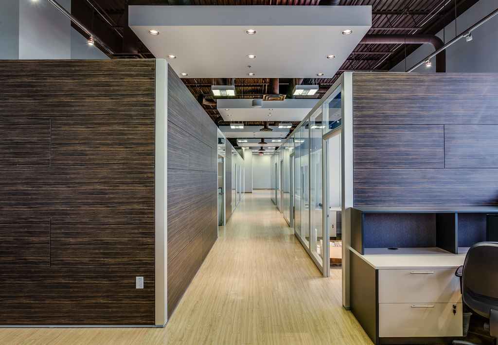 Alliance Store Fixtures Movable Walls, Glass Partitions, Demountable Partitions & Modular Walls