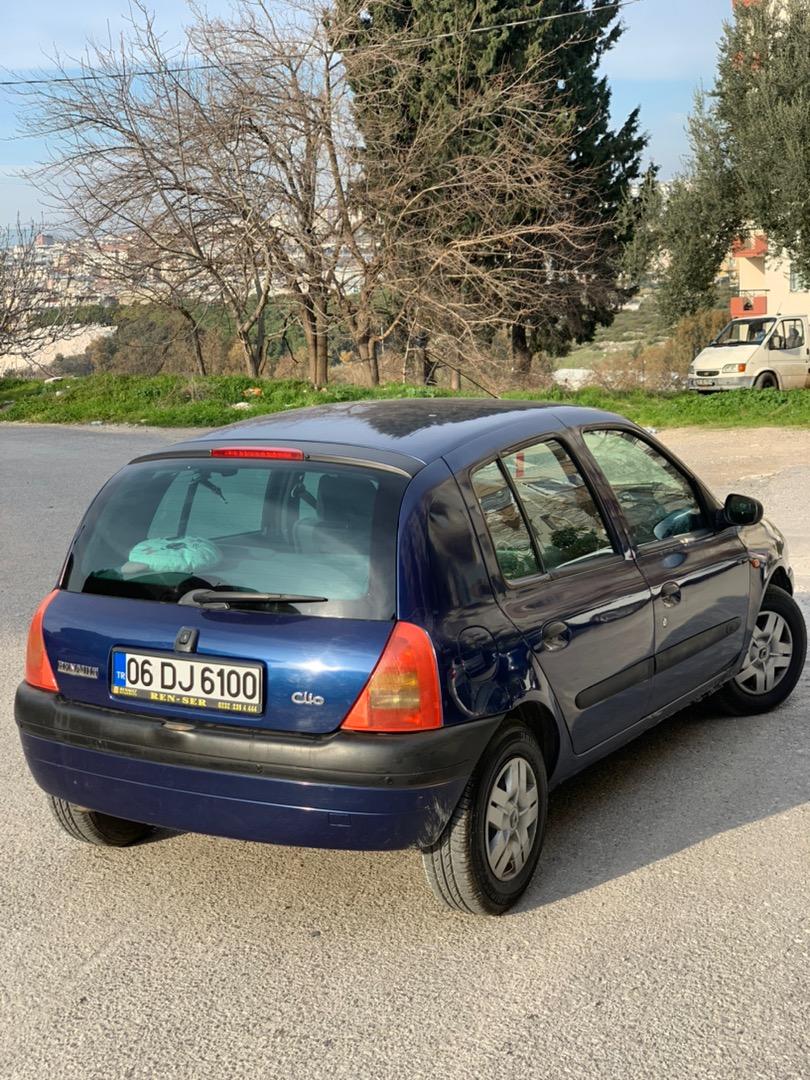 OTOMATİK CLİO BAYANDAN Araba 1675746036