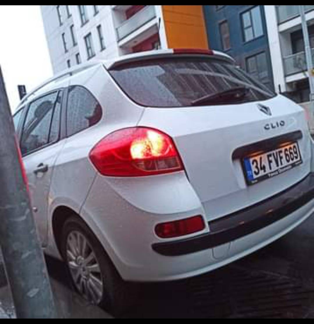 Reno Clio 2012 model otomatik vites Araba 1679334763