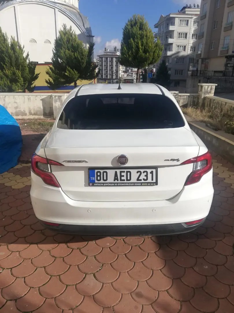 SAHİBİNDEN SATILIK FİAT EGEA DİZEL 1.6 Araba 1672438469