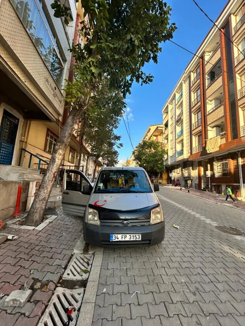 2008 gör Araba Yedek Parça ve Aksesuar 1675070565