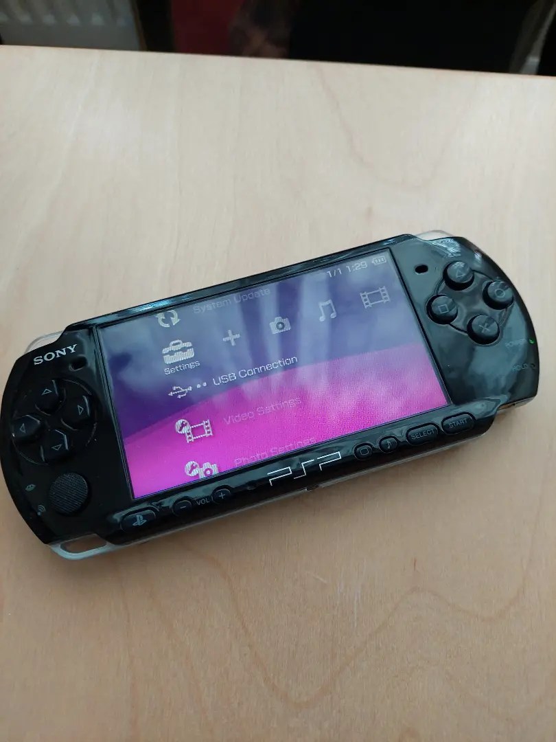 Sony PSP 3004 oyun konsolu Oyun ve Oyun Konsolları 1680763722