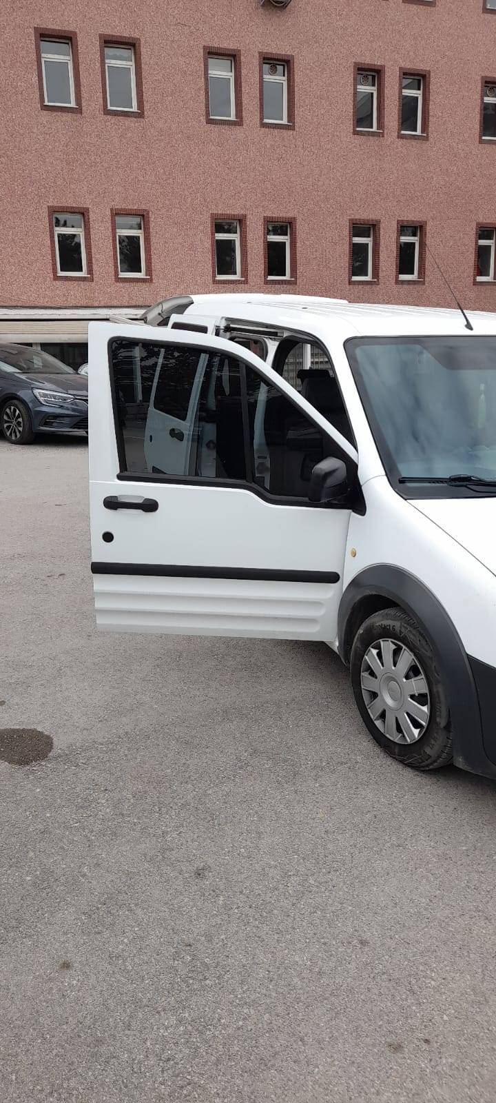 ford Araba 1680094521